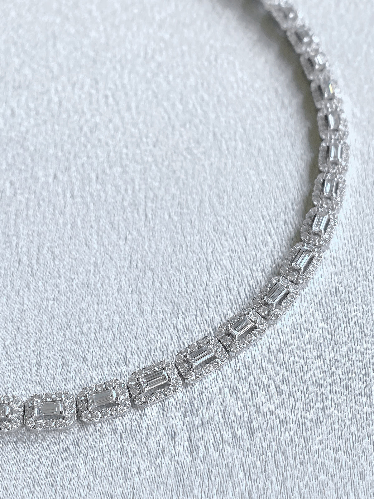 Natural Diamond Luxury Statement Necklace in 18K White Gold #294