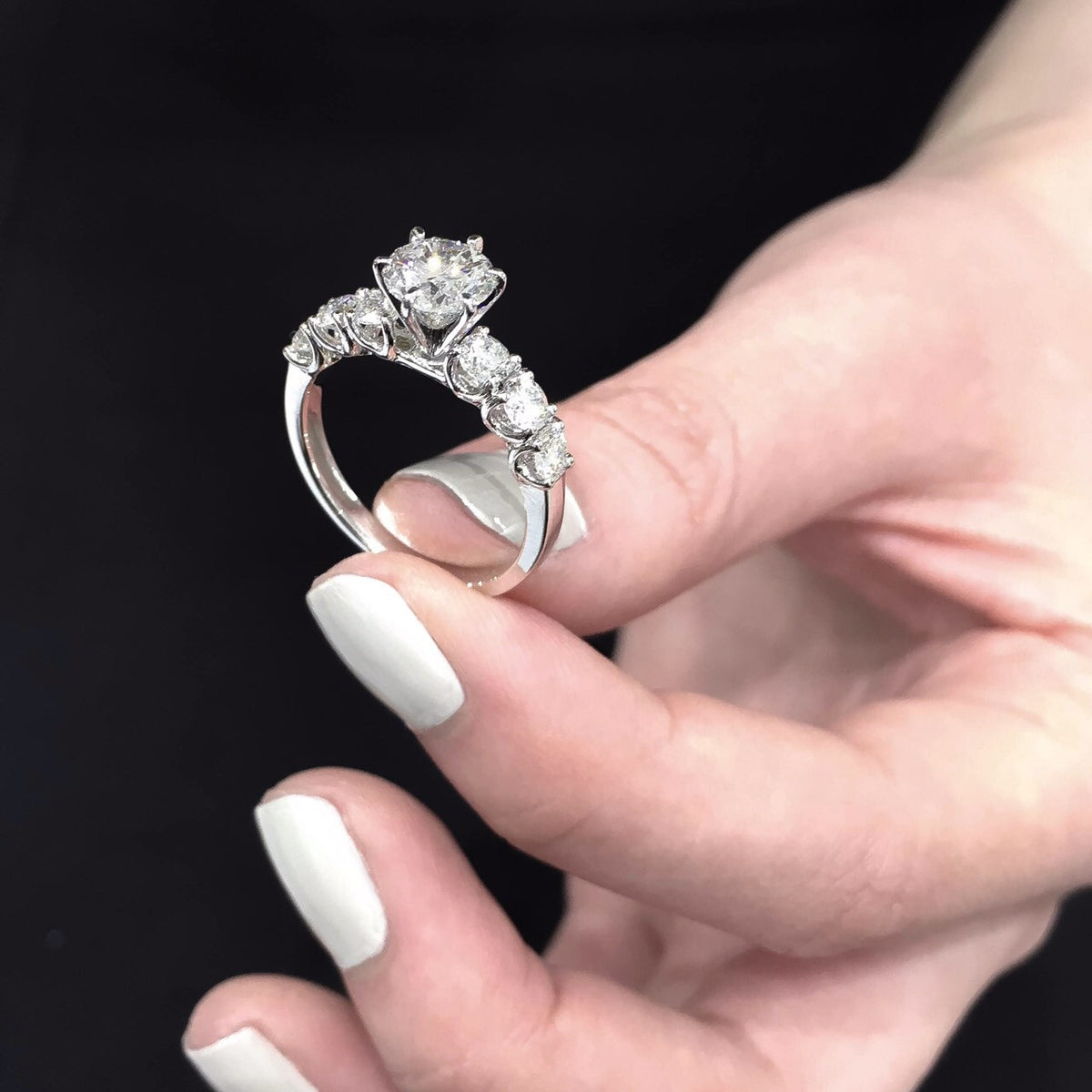 18KW Diamond Ring #198