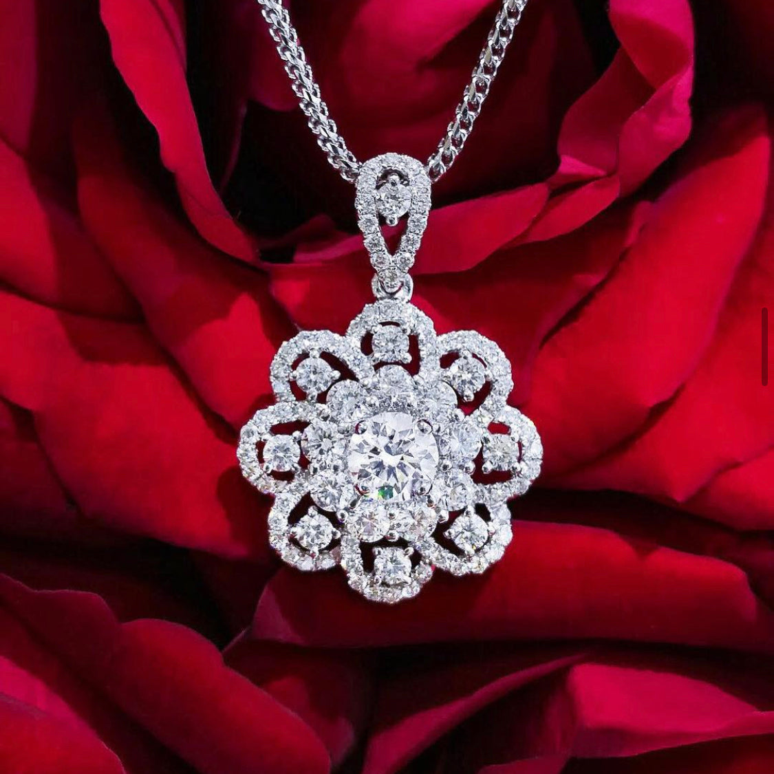 GIA Center Diamond Flower Pendant in 18K White Gold #375