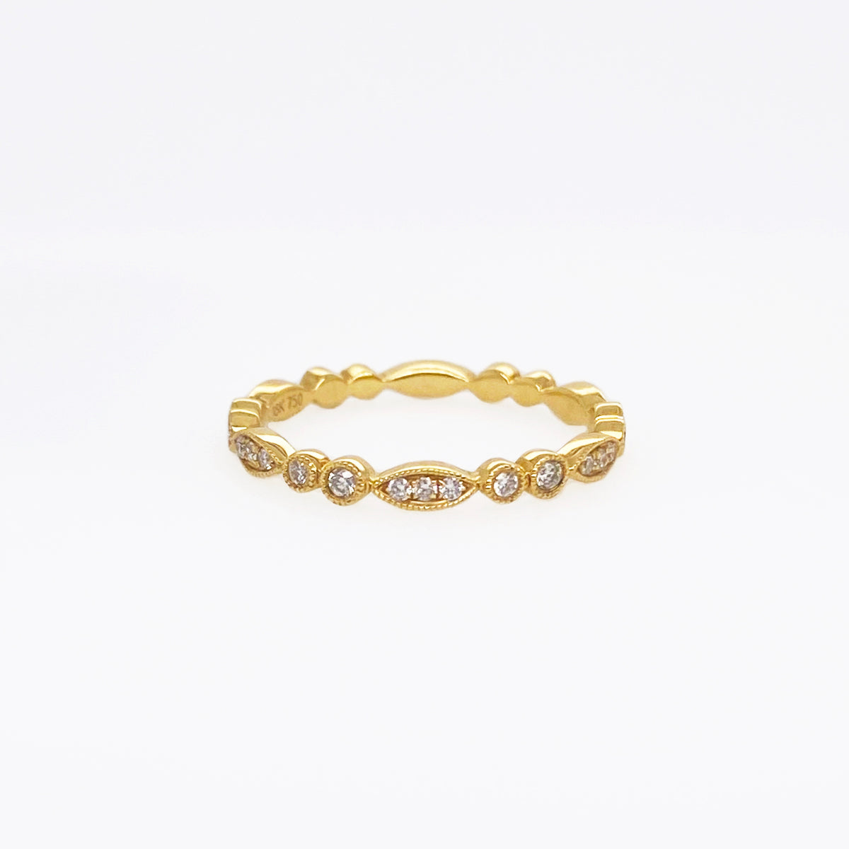 (SOLD) Mini Diamond Ring in 18K Yellow Gold #186